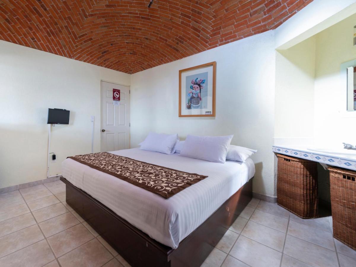 Capital O Cava Piedra Hotel Tequisquiapan Buitenkant foto